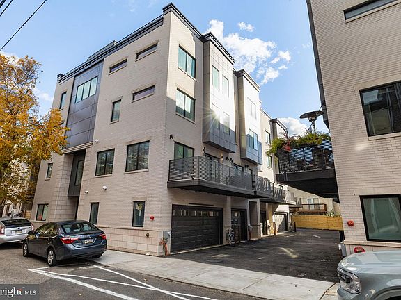 4th image of 706 Latona St Unit G