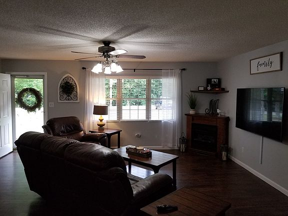 4th image of 103 Mallard Lake Dr
