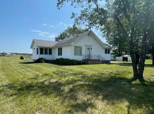 7270 Arenzville Rd, Beardstown, IL 62618