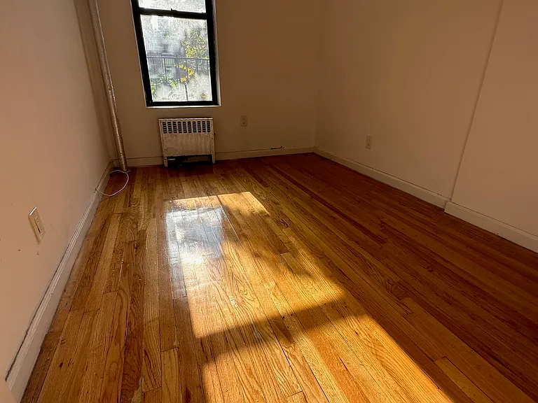 166 W 83rd St #3C — Photo 4