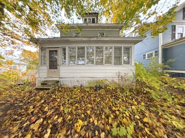 5 Clough Avenue, Windsor, VT 05089