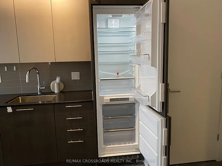 403 Church St #1906 — Photo 17