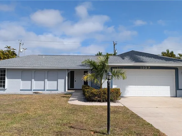 1329 Oaklawn Ct, Fort Myers, FL 33919