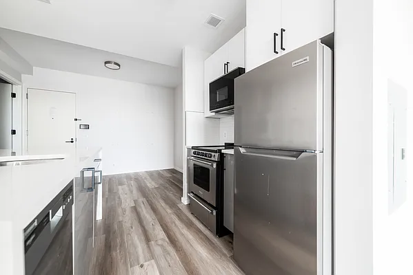 Rented by Joel Scharf, LREB | media 46