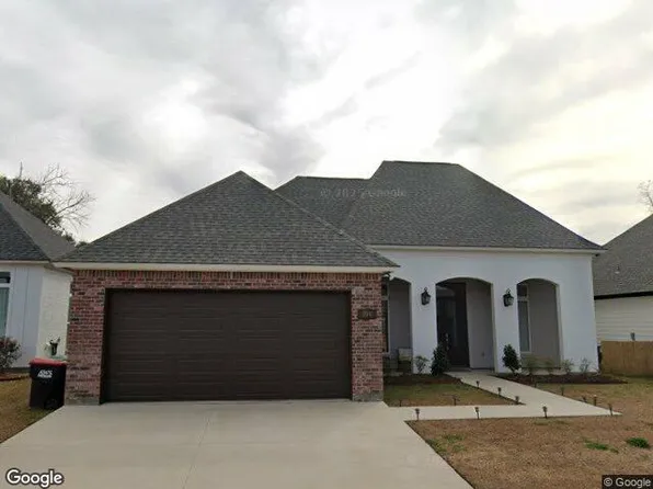 204 Treescape Dr, Lafayette, LA 70508