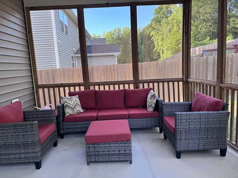 189 Karlov Rd — Photo 33