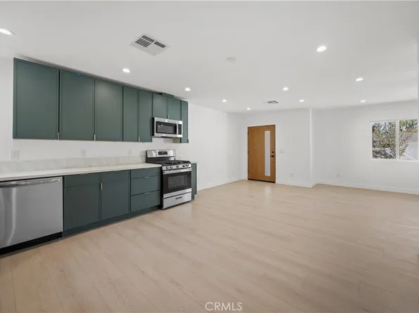 6946 Amestoy Ave, Van Nuys, CA 91406