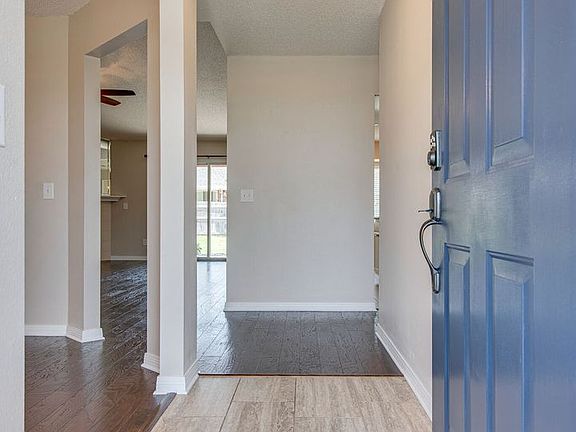 5th image of 4954 Cedar Creek Ct