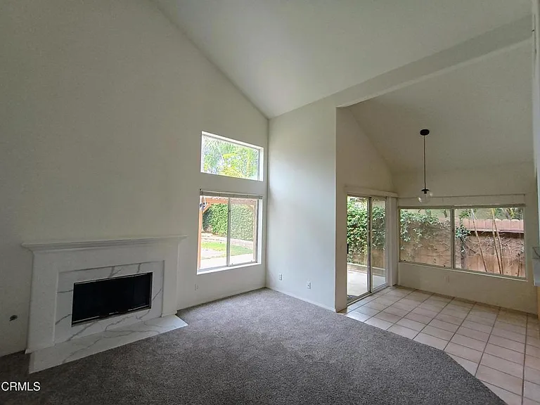 1405 La Culebra Cir — Photo 22