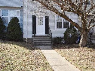 24 Bristow Ct, Baltimore, MD 21234