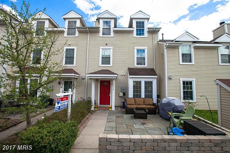 1st image of 14378 Gringsby Ct