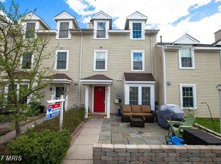 14378 Gringsby Ct, Centreville, VA 20120