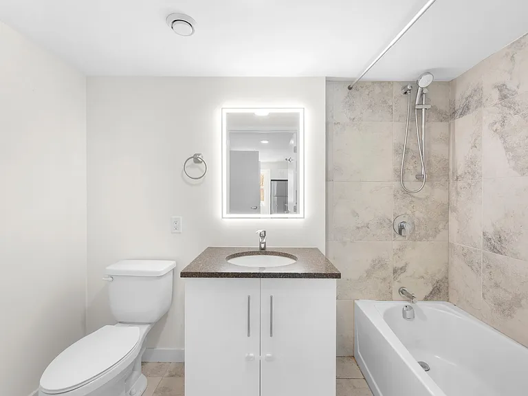 72 Primrose St #201 — Photo 18