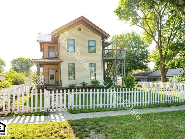 460 S Elm St