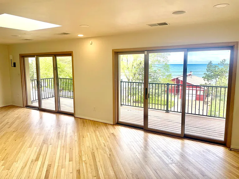 31 Shore Dr — Photo 12