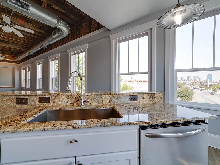 725 W Magnolia Ave #201 — Photo 10