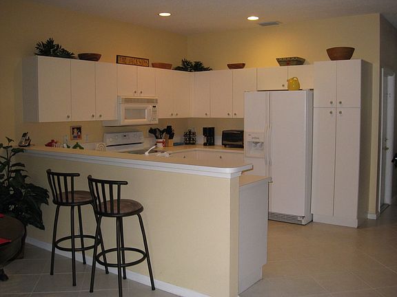 Large & open kitchen