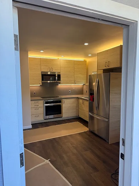 425 Roberta Ave — Photo 4