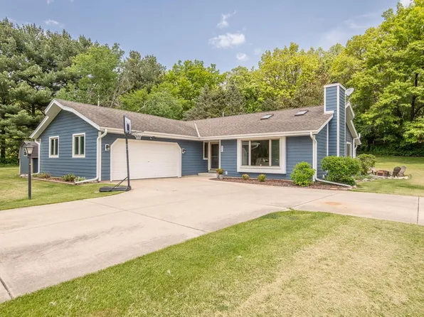 336 Cymric COURT, Wales, WI 53183