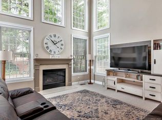 1301 Coachman Dr, Waxhaw, NC 28173