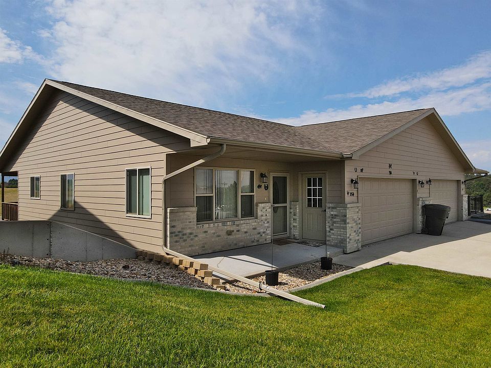 1st image of 354 Red Rock Cir