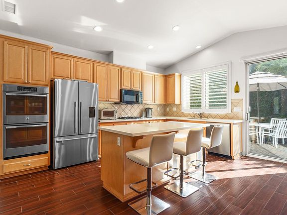 5th image of 5325 Orchard Park Ln