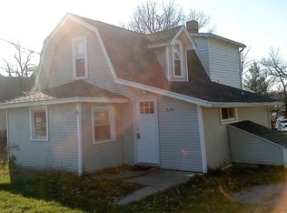 9262 Oakdale Dr, Laingsburg, MI 48848