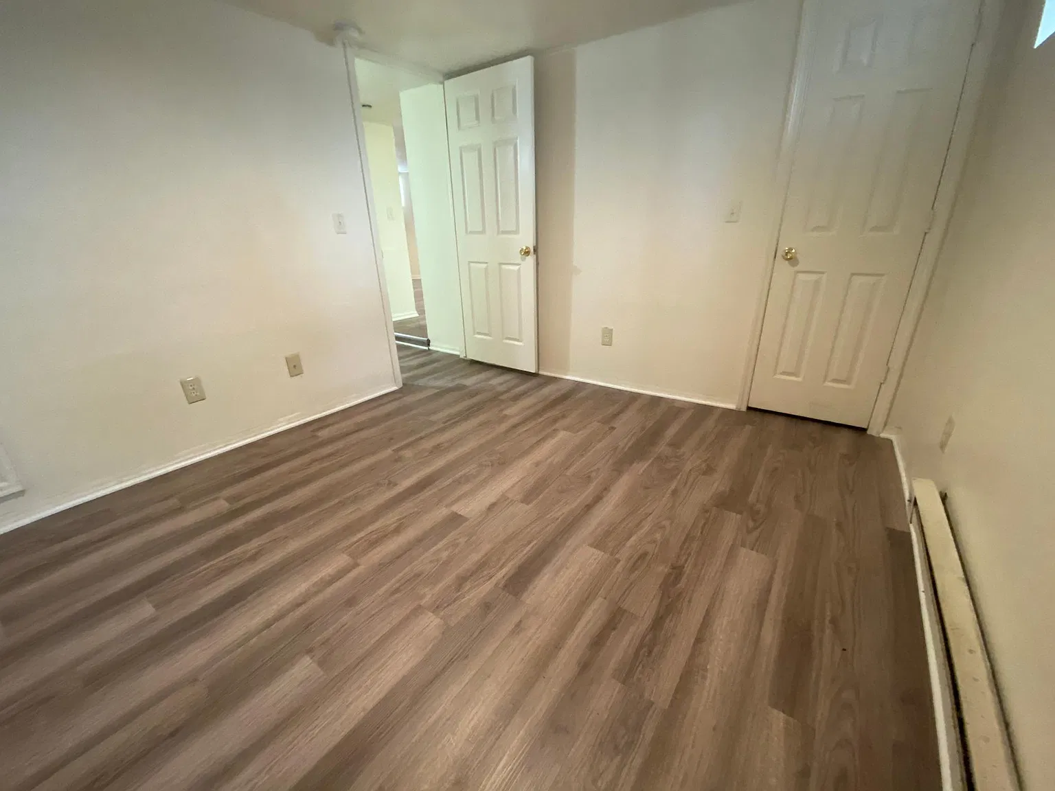 1038 University Ave — Photo 4