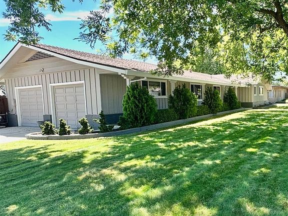 4th image of 404 Robin Hood Dr