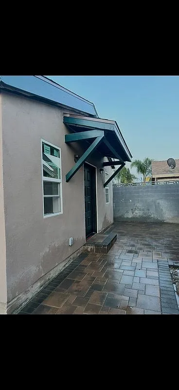 1 bed, 1.0 bath, 500 sqft, $2,100 — Photo 4