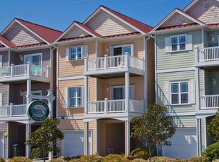 301-301 S Topsail Dr #B, Holly Ridge, NC 28445