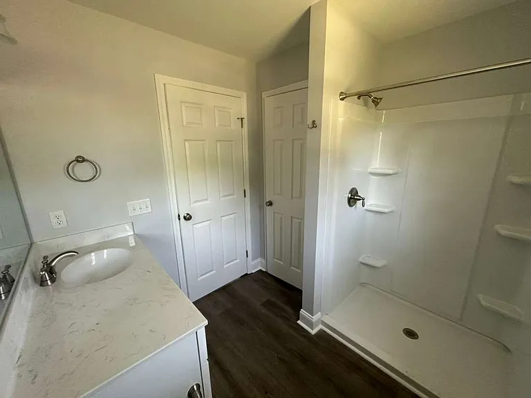6001 Park Ave — Photo 10