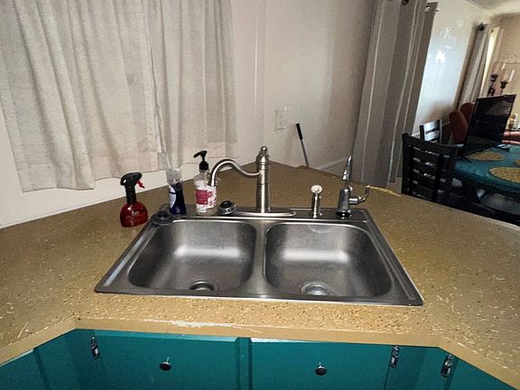 3rd image of 1002 Dewitt St #1002