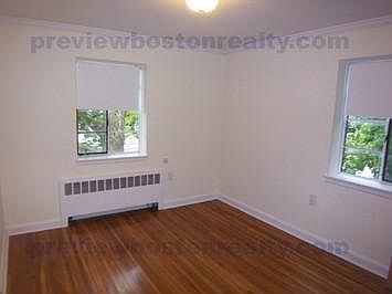 2nd image of 74 Saint Paul St #D6