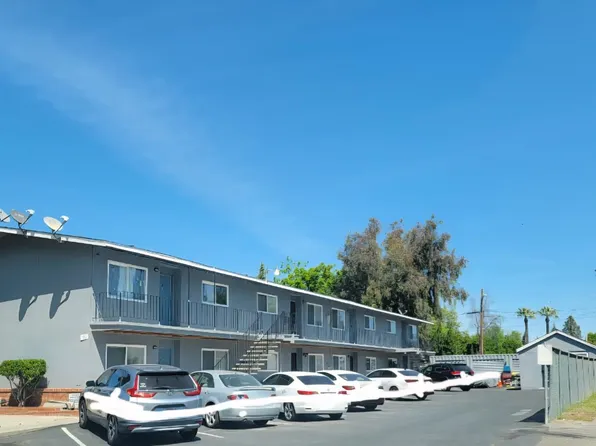 720 Brighton Ave, Modesto, CA 95355