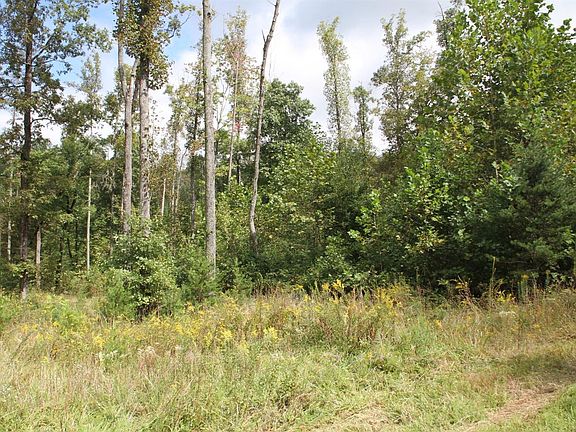4th image of Family Acres Ln