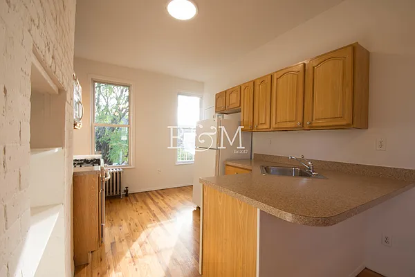 Rented by Brick&Mortar | media 34