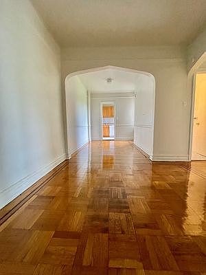 2nd image of 75 W Mosholu Pkwy N APT 2F
