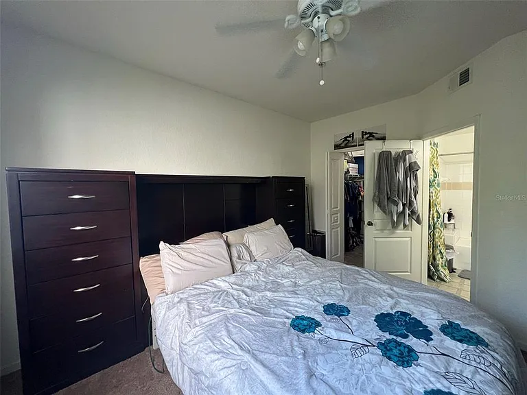 17106 Carrington Park Dr #605 — Photo 4