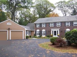 8 Olde Village Dr, Winchester, MA 01890
