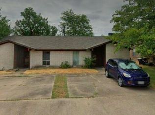 1500 Hawk Tree Dr, College Station, TX 77845