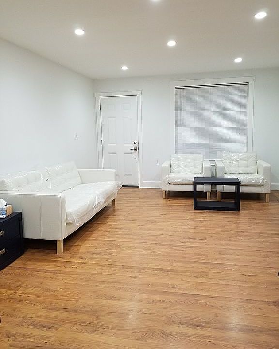 Front Entrance and Living Rm