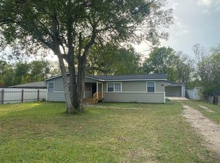 16626 Berry Rd, Pearland, TX 77584