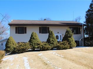 5 Stone Ledge Ln, New Windsor, NY 12553