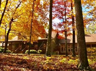 225 Hollingsworth Cove Rd, Monteagle, TN 37356