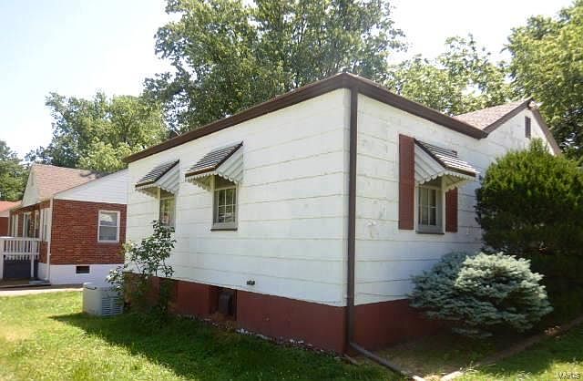 2nd image of 3600 Saint Bridget Ln