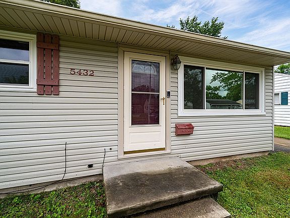 4th image of 5432 Ferngrove Dr