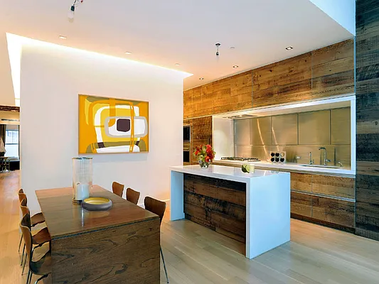 Sold by Sotheby's International Realty | media 13