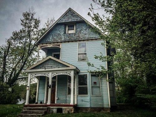 1st image of 1111 Louisiana Ave