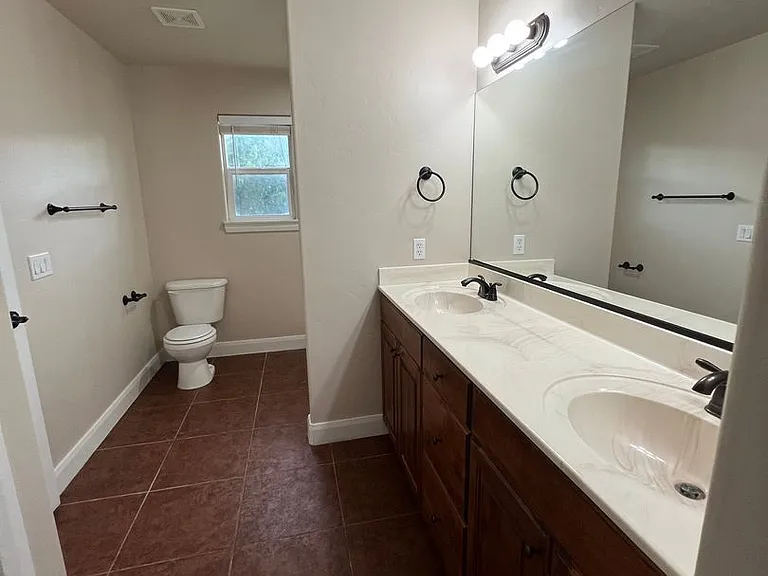 1177 N Northfield Rd #63 — Photo 14